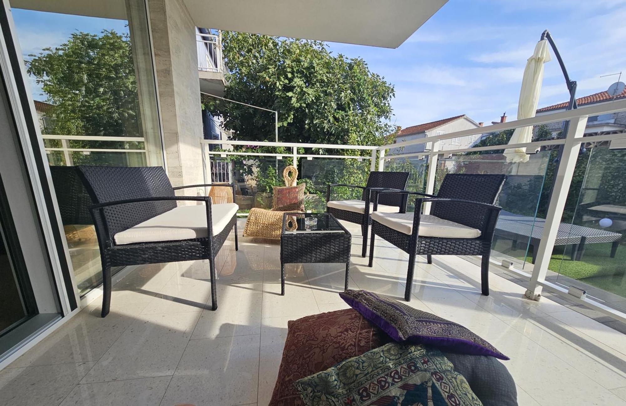 Vila Regina Apartment Rex With Swimming Pool Jezera Eksteriør bilde