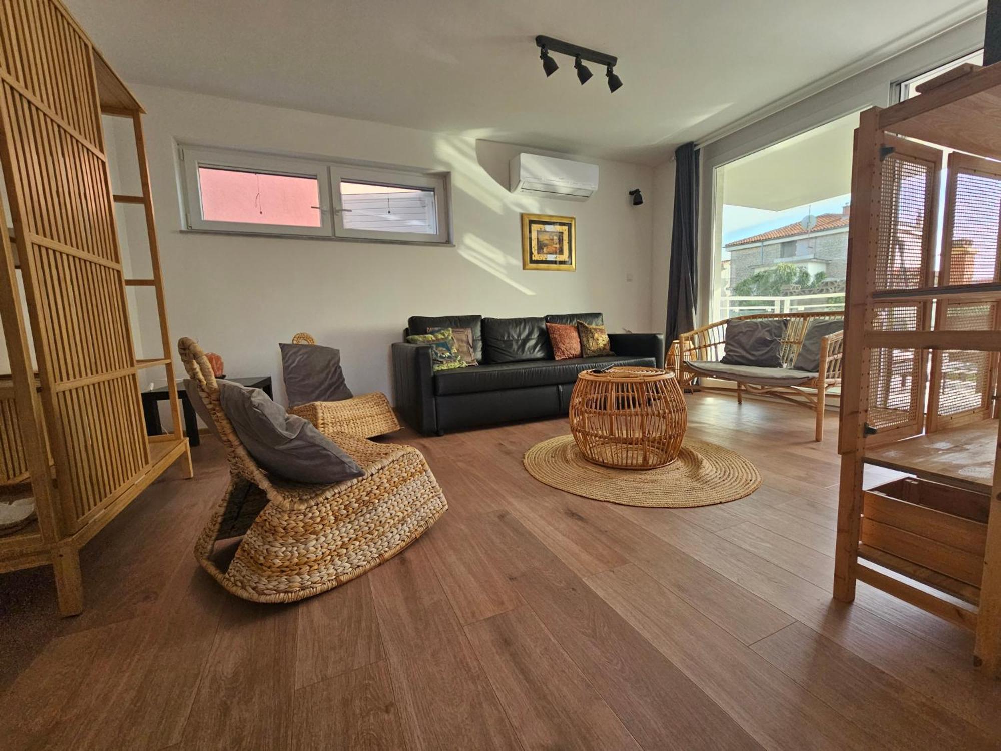 Vila Regina Apartment Rex With Swimming Pool Jezera Eksteriør bilde